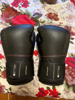 Guantes de Boxeo Outshock Negros