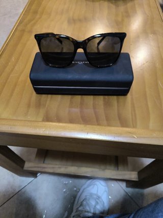 Lentes Givenchy Paris con estuche