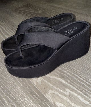 Sandalias cuña Cink-Me negras Talla 37