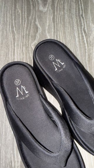 Sandalias cuña Cink-Me negras Talla 37