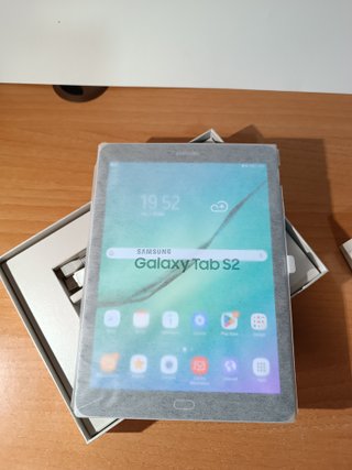 Samsung Galaxy Tab S2 SM-T813 Negra