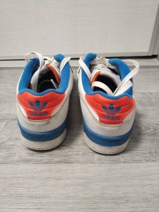 Zapatillas Adidas Rivalry Blancas y Azules