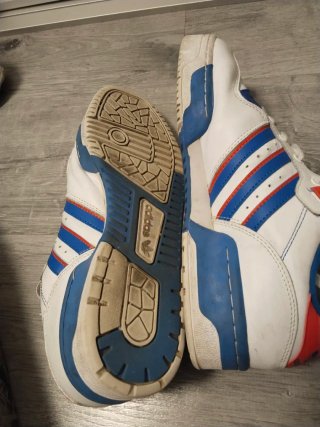 Zapatillas Adidas Rivalry Blancas y Azules