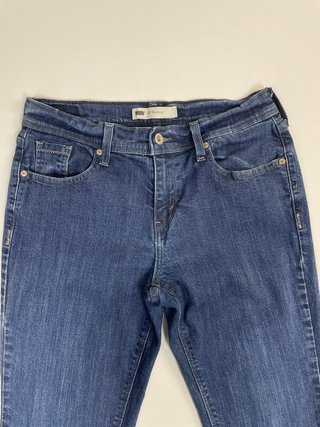 Vaquero Levi's 515 Shaping Skinny en azul oscuro