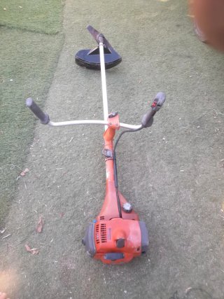 Desbrozadora Husqvarna 343R
