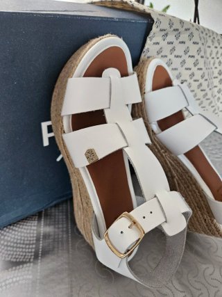 Sandalias Popa Blancas