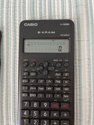 Calculadora Científica Casio fx-82MS