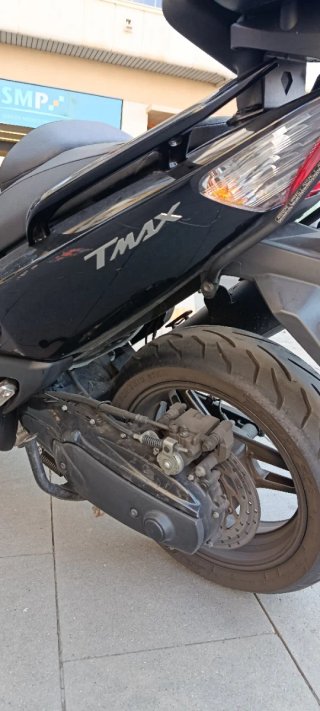 Yamaha Tmax500 con 32.000 km