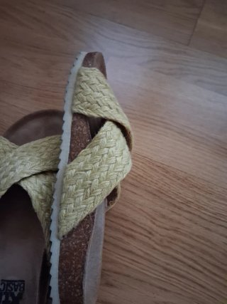 Sandalias Refresh Beige/Amarillas Talla 37