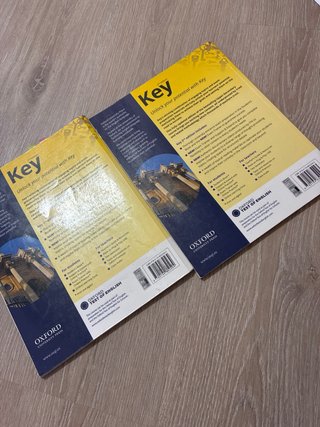 Libros de inglés del temario y de ejercicios.