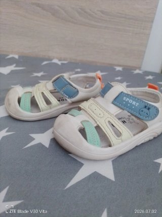 Sandalias verano bebé talla 17