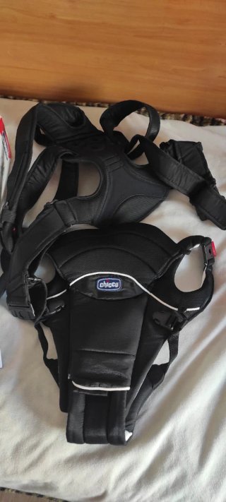 Mochila Portabebés Chicco You & Me Negra