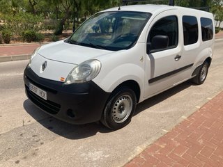 Furgoneta Kangoo MAXI - la larga