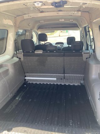 Furgoneta Kangoo MAXI - la larga