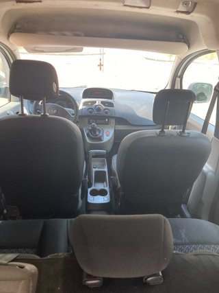 Furgoneta Kangoo MAXI - la larga
