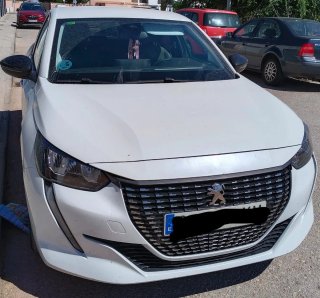 Peugeot 208 2022