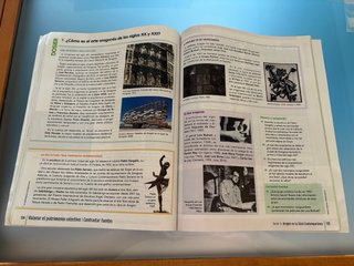 Geografía e historia : 4 ESO : Aragón Comunidad...