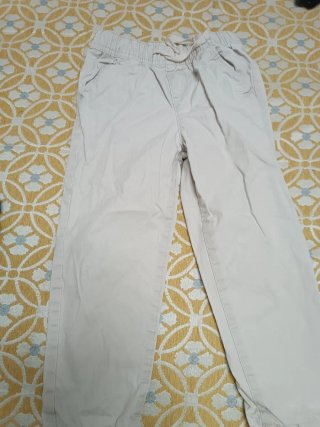 Lote de pantalones infantiles