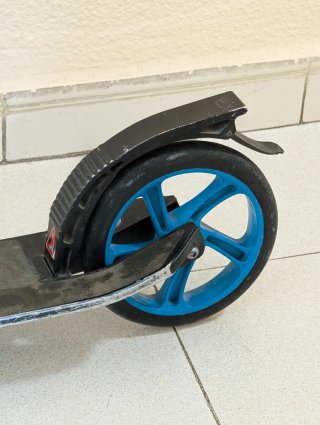 Patinete Oxelo plegable negro/azul