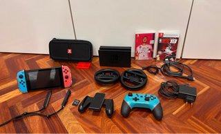 Nintendo Switch + Accesorios+ FIFA 20 y 2K18