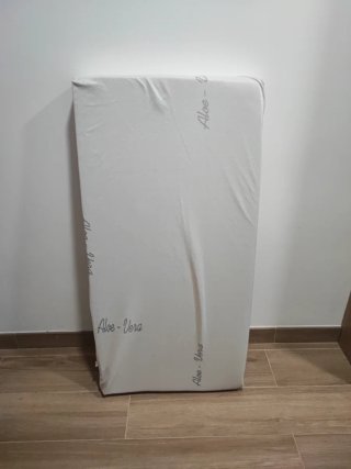 COMO NUEVO Colchón cuna 60x120