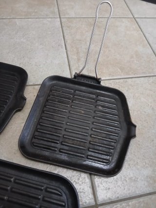 Bistecchiera in ghisa padella ferri