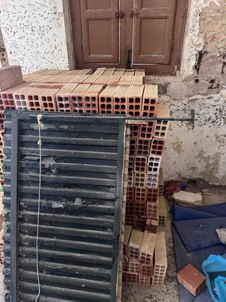 Techo para puerta exterior