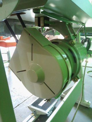 Máquina de coser industrial FOMAX