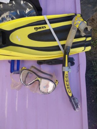 Traje de buceo SEAC capucha, aletas, gafas y tubo