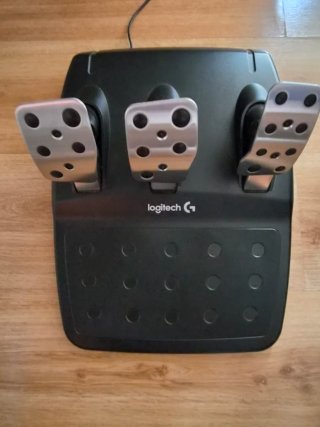 Volante y Pedales Logitech G29 PS5/PS4