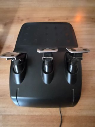 Volante y Pedales Logitech G29 PS5/PS4