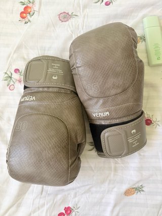 Guantes de boxeo Venum Legacy 05