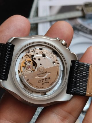 Reloj Citizen Diver's 200M Automático