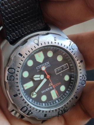 Reloj Citizen Diver's 200M Automático