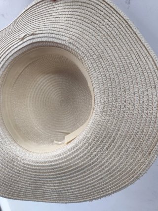 Cappello paglia nuovo