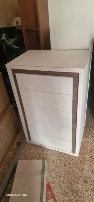 Cómoda blanca  precio negociable