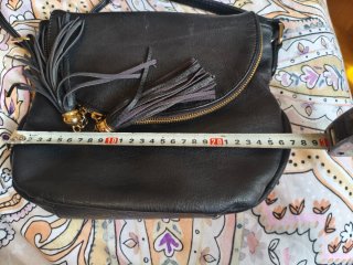 Bolso bandolera de piel negro