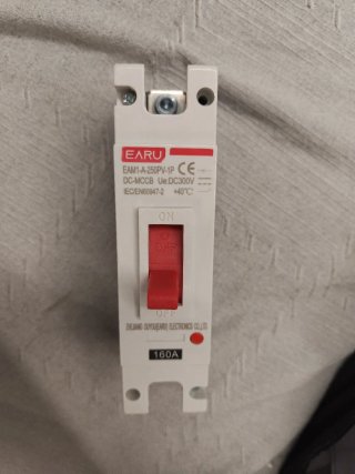 Interruptor Disyuntor DC EARU 160A