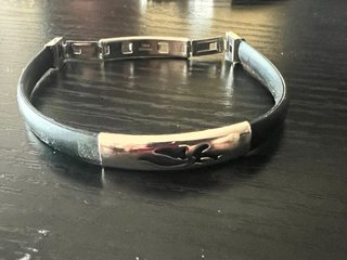 Pulsera Acero y Cuero Diseño Tribal