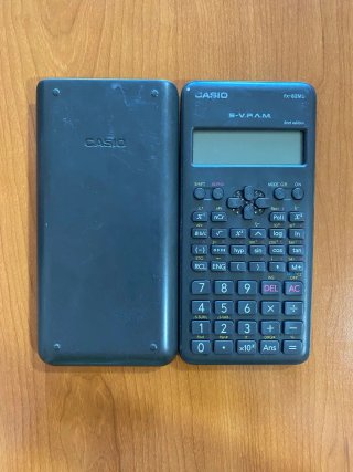 Calculadora Casio fx-82MS para Bach/ESO