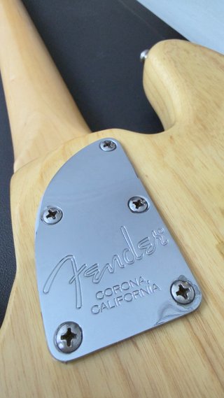 Bajo Fender Jazz Bass American Deluxe