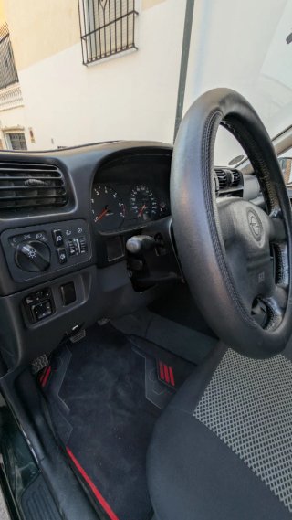 Opel Frontera 1999