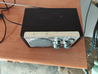Radio Roadstar Plata y Negra