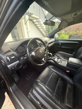 Porsche Cayenne recién revisado