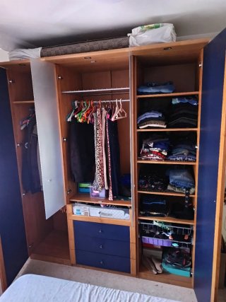 Armario ropero 3 puertas y cajones madera y azul