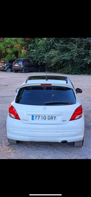 Peugeot 207 2009