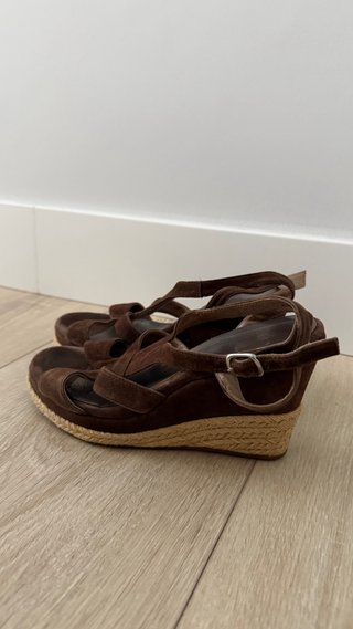 Sandalias esparto piel marrón