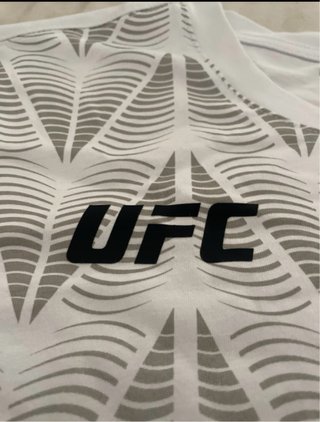 Camiseta UFC Venum Talla S