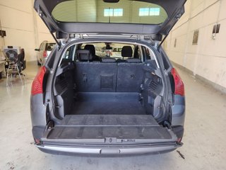 Peugeot 3008 2011