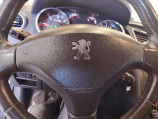 Peugeot 3008 2011